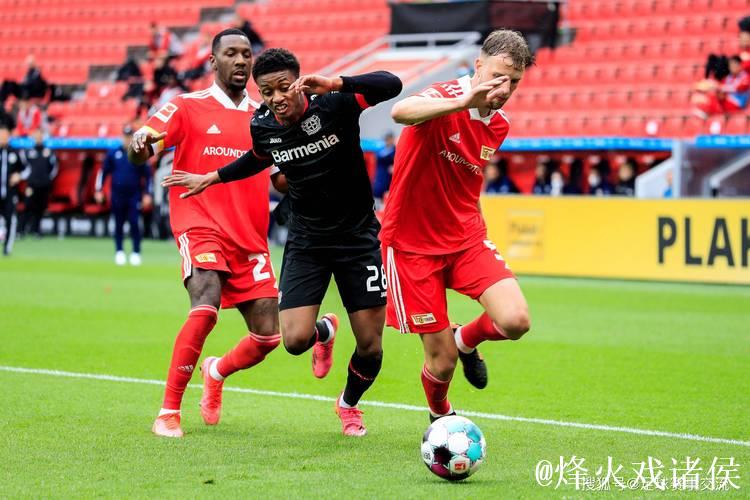 法兰克福对阵沃尔夫斯堡:格策和堂安律领衔首发,埃里亮相 法兰克福对阵沃尔夫斯堡:格策和堂安律领衔首发,埃里亮相